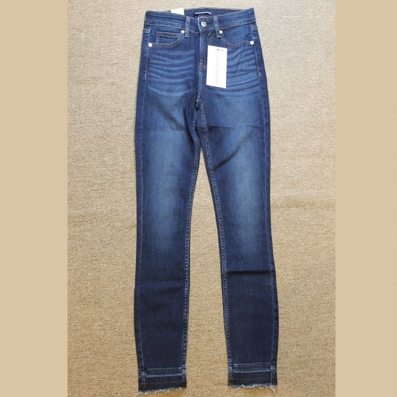 New Calvin Klein Women Mid Rise Skinny Ankle Jeans - Picture 1 of 6
